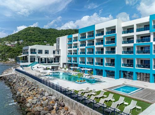 Ocean Oasis Dominica, a hotel near Roseau and a convenient base for World Creole Music Festival